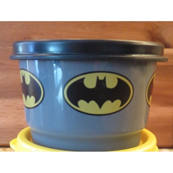 Tupperware Other - Batman DC Comics Tupperware Snack Container Superhero Small Plastic 4 oz